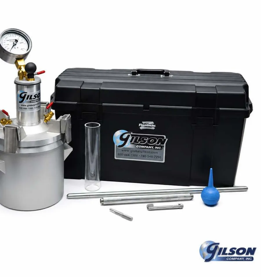 Pressure vessel and portable testing equipment